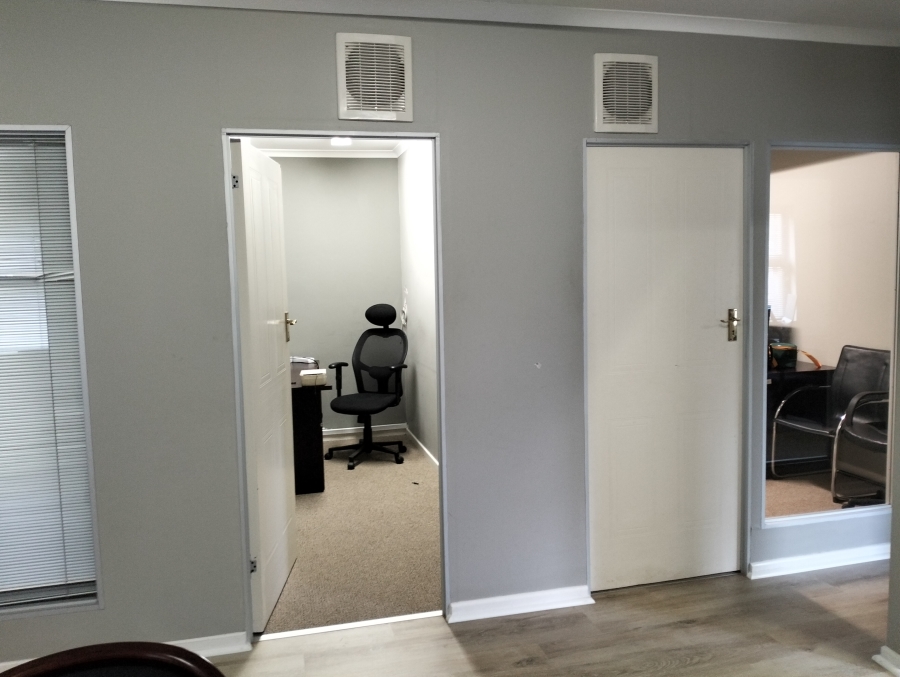 To Let Commercial Property for Rent in Durbanville Western Cape